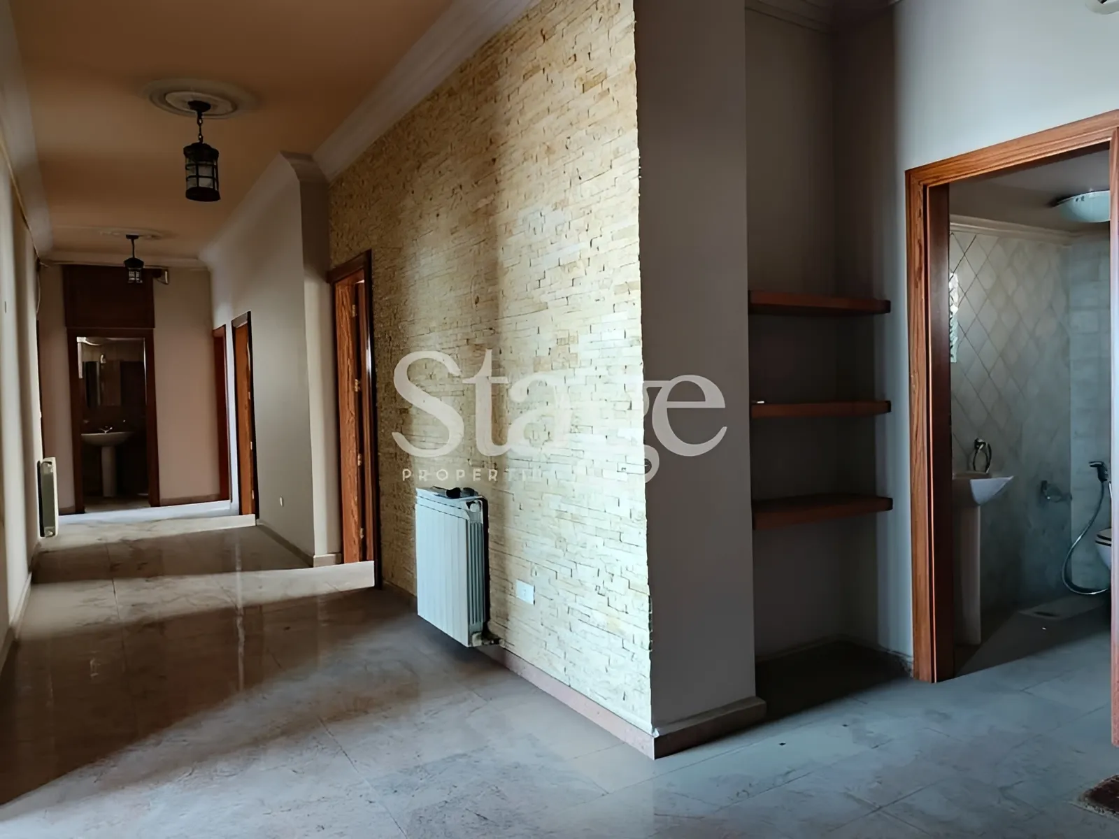 Office for rent in Zalqa