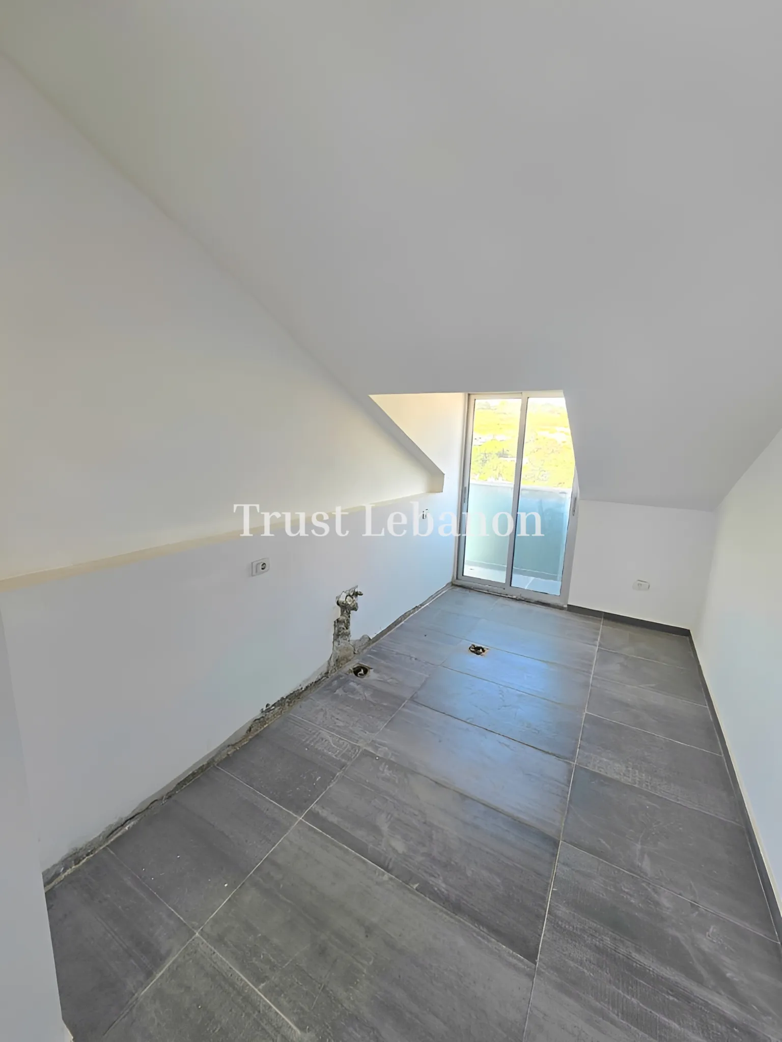 Duplex for Sale in Metn Dbayeh Lebanon