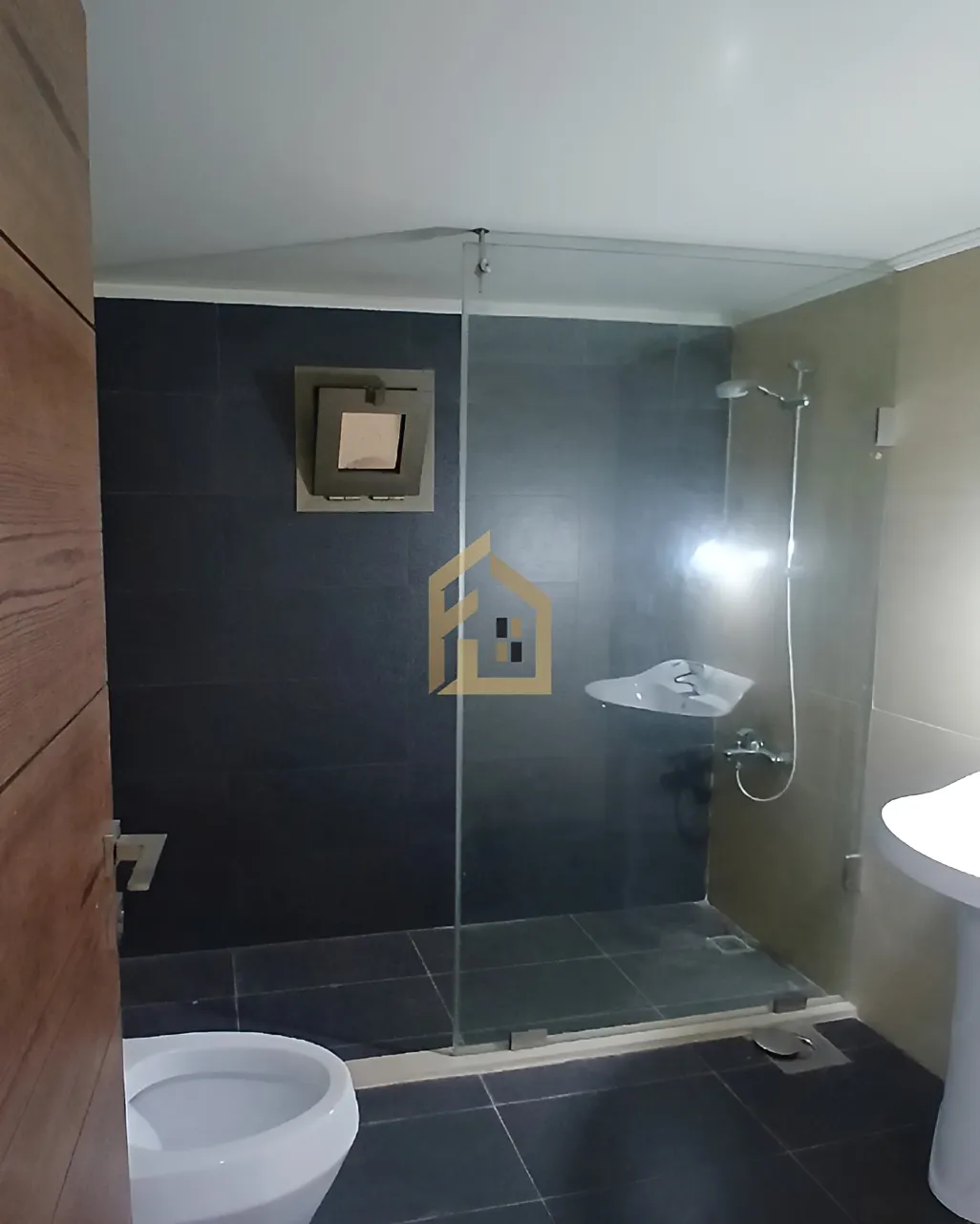 Apartment for sale in Chouit, Lebanon