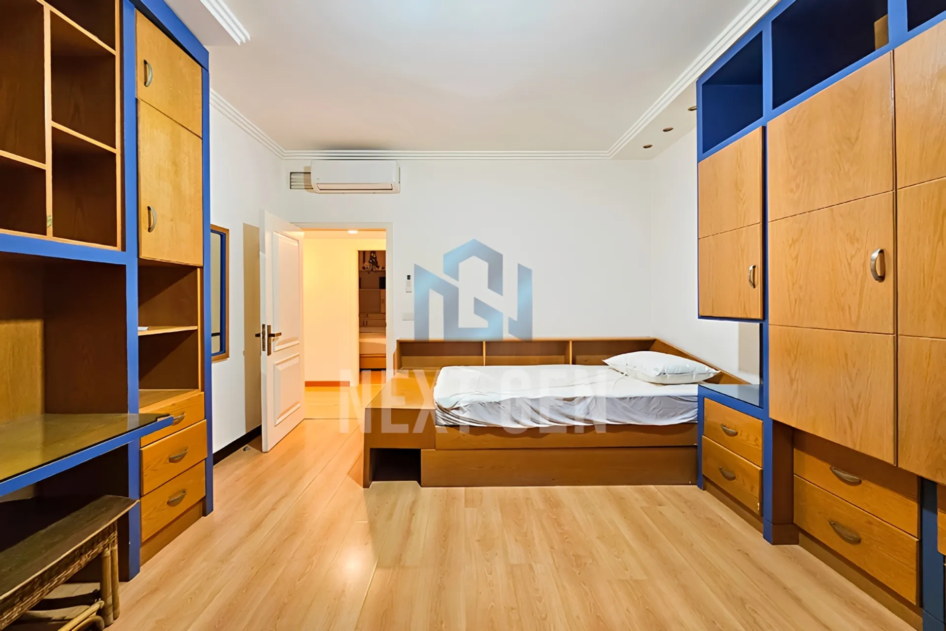 Apartment for rent in Raoucheh, Beirut, Lebanon