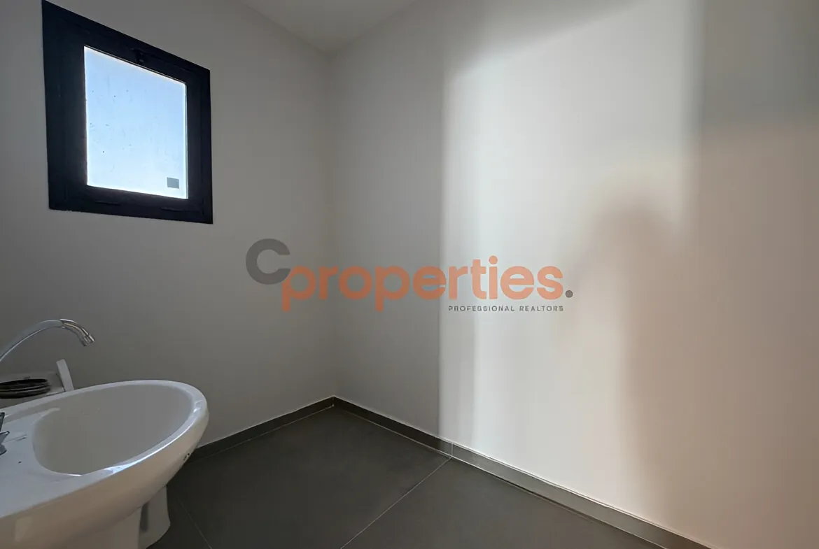 Chalet for Sale in Faqra