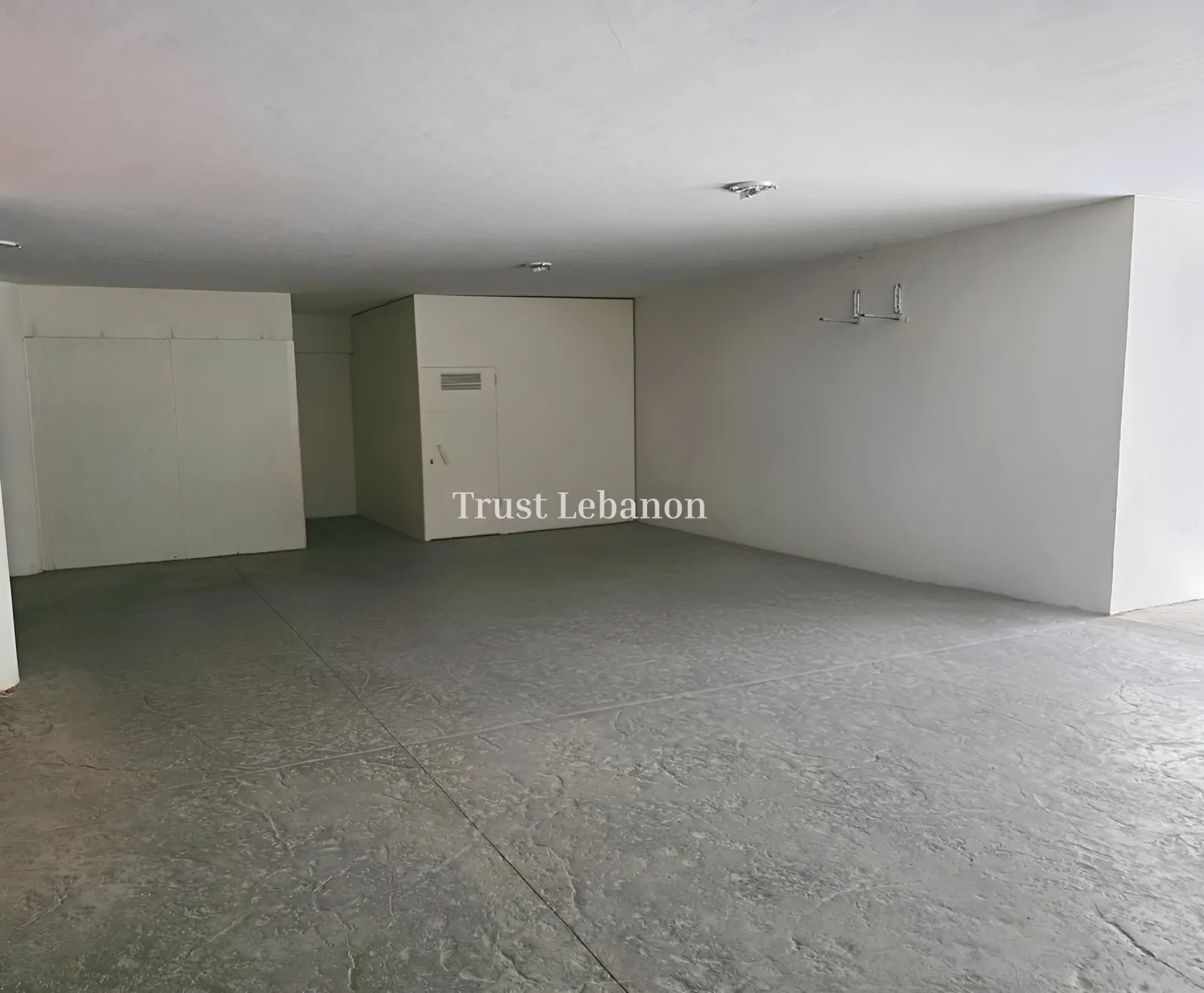 Shop for sale in Zouk Mikael, Lebanon