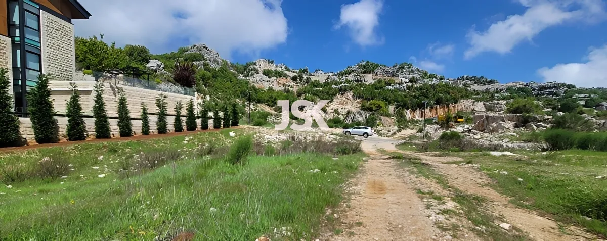 Land for Sale in Aachqout, Lebanon