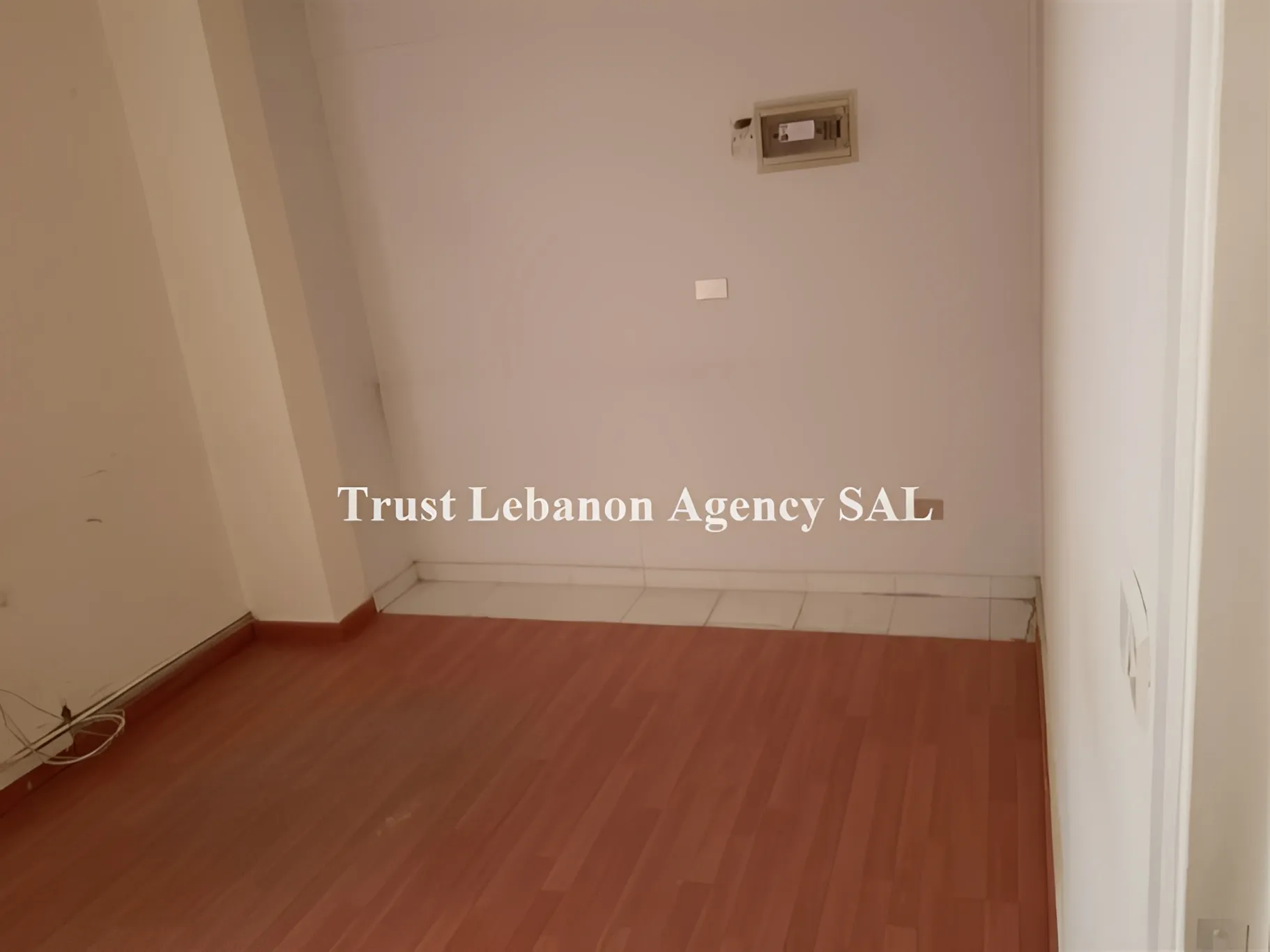 Office For Rent in Metn, Dawra