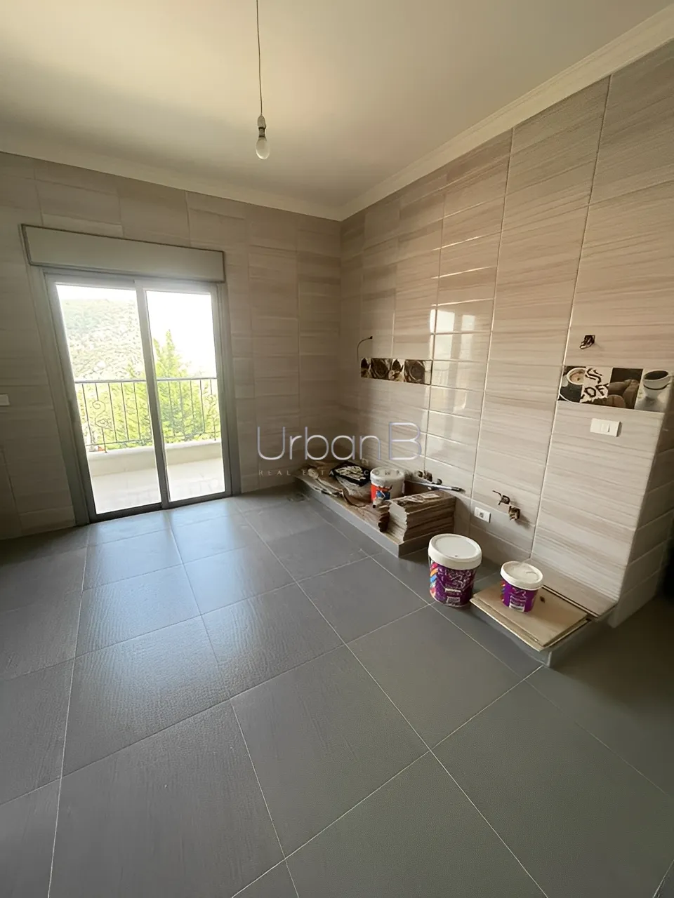 Duplex in Qornet el hamra, lebanon