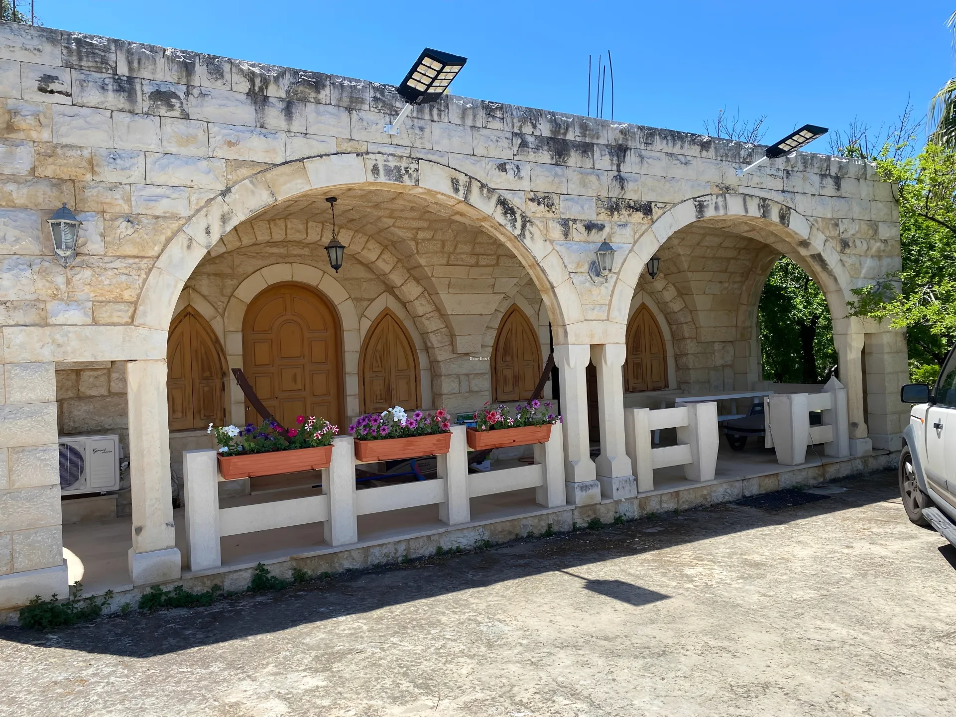 House for sale in Kour