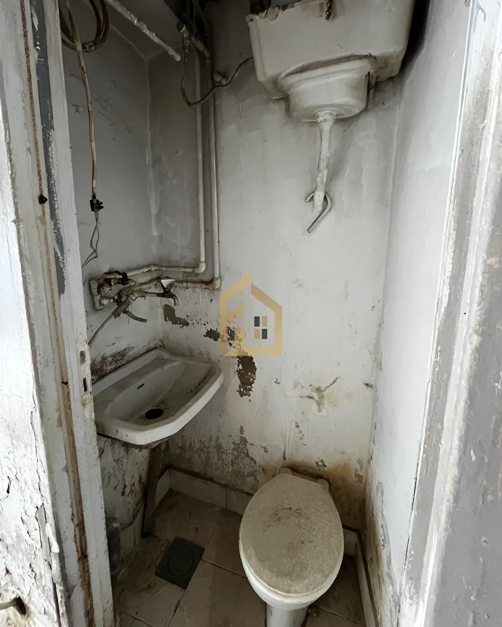Shop for rent in Badaro, Beirut, Lebanon