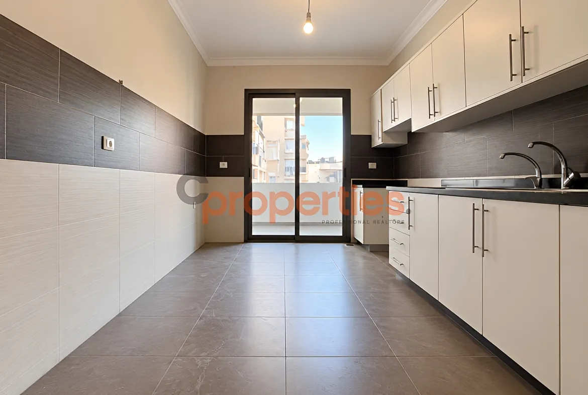 Apartment for Sale in Hamra