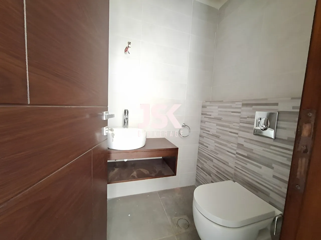 Apartment for Sale in Ajaltoun