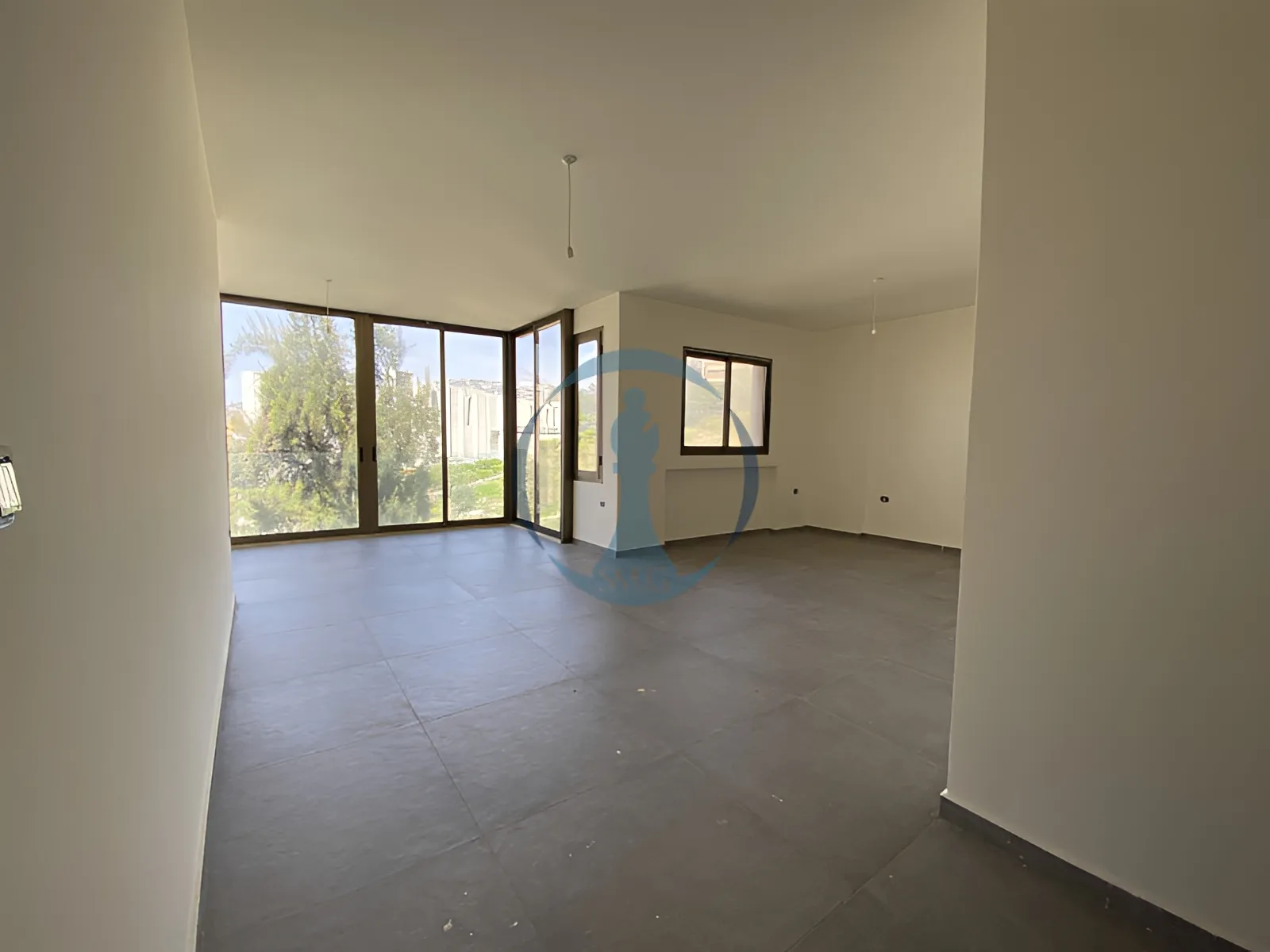 Apartment for sale in Haret Sakher