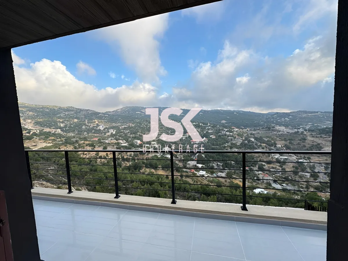 Villa for Sale in Mechmech, Lebanon - 3 bed, 4 bath