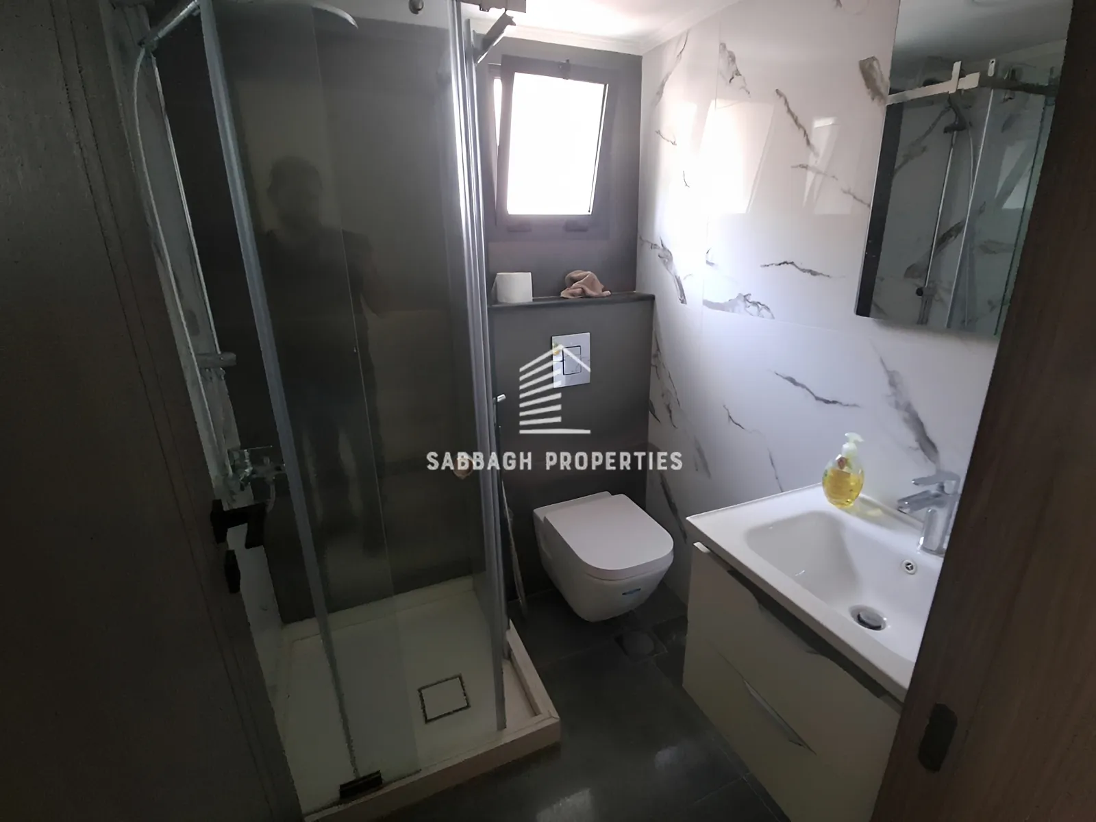Apartment for rent in Achrafieh, beirut, lebanon