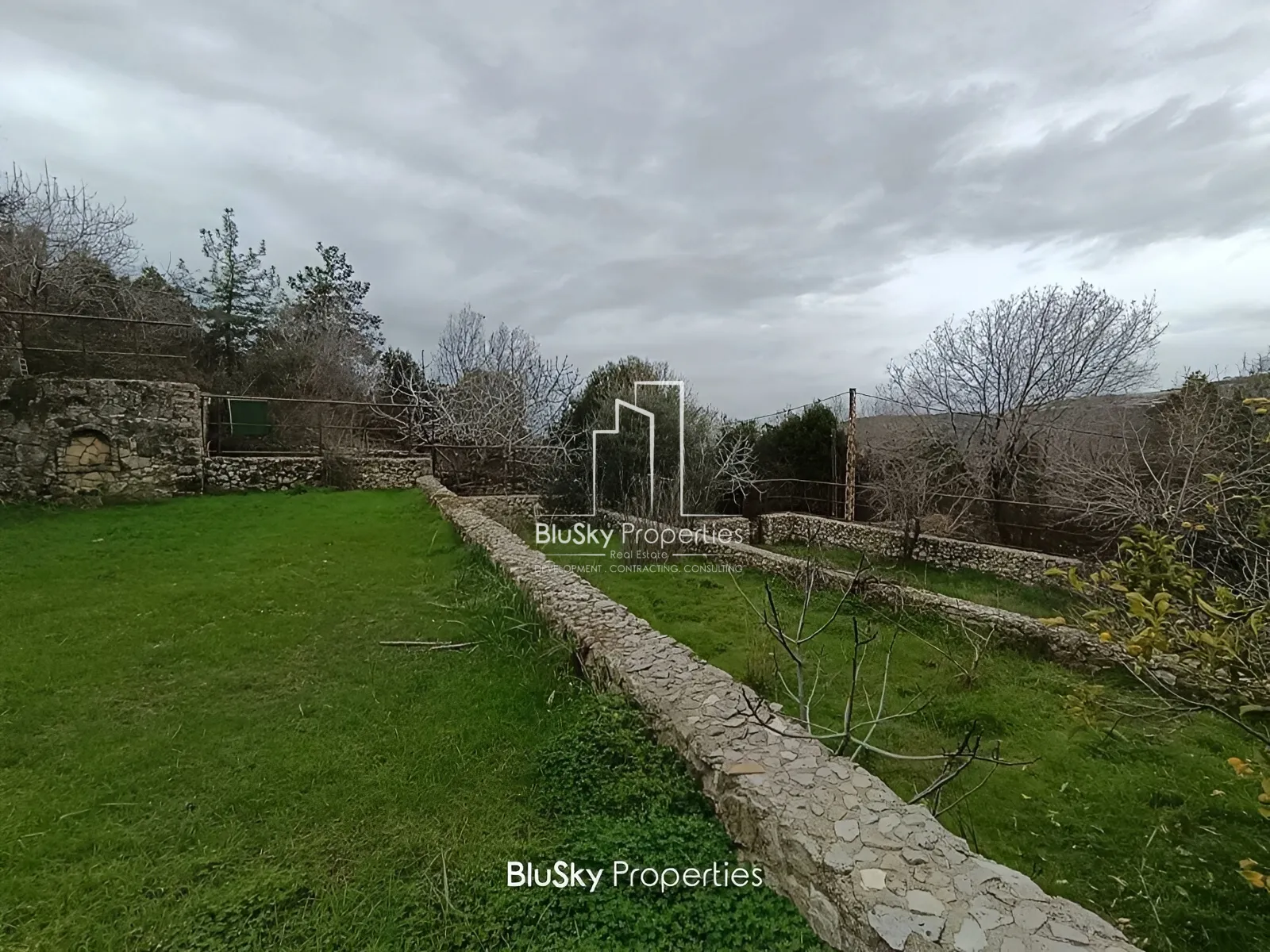 Villa for Sale in Zebdine - 7 bed, 7 bath
