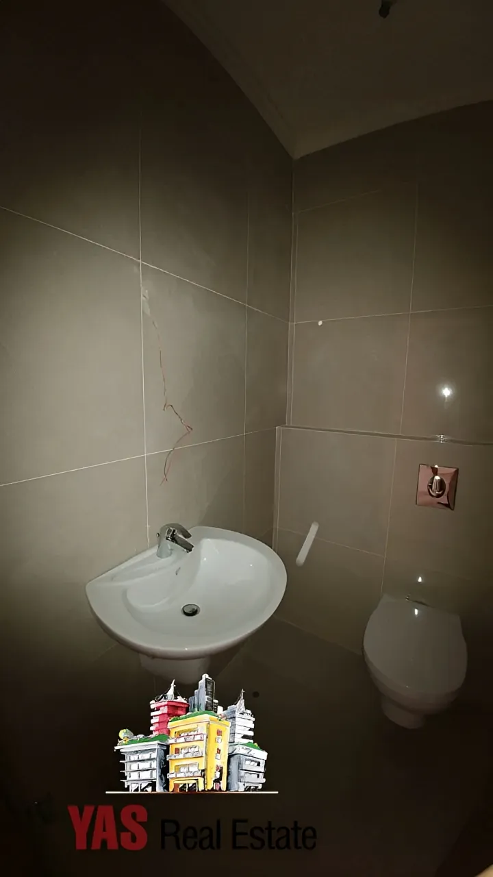 Apartment for Sale in Ballouneh - 4 bed, 4 bath