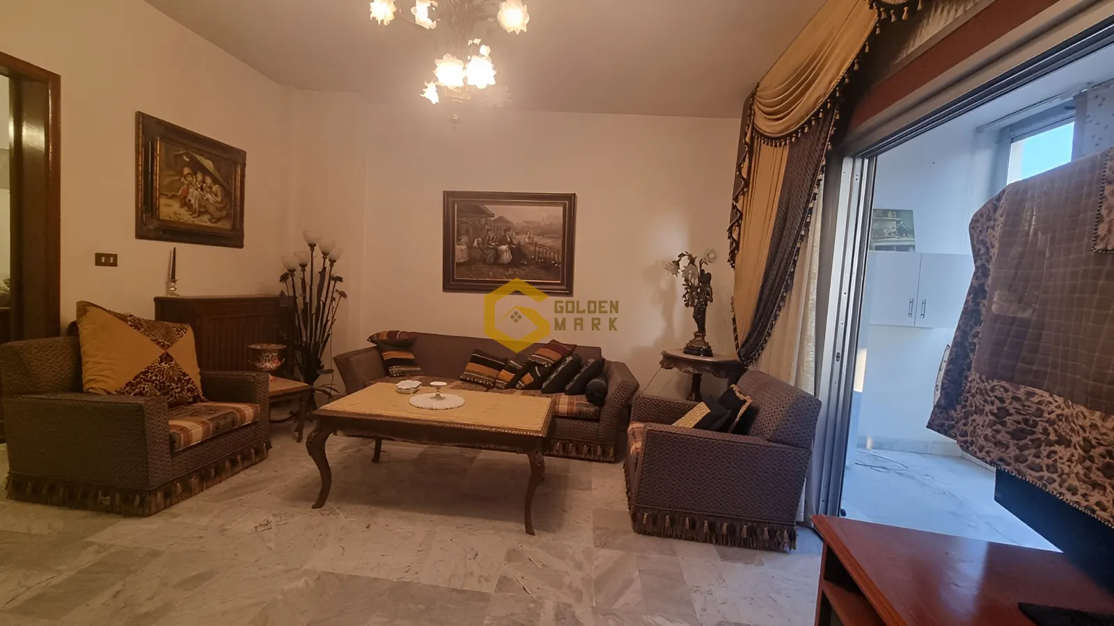 Apartment for Rent in Cornet Chahwan - 3 bed, 2 bath