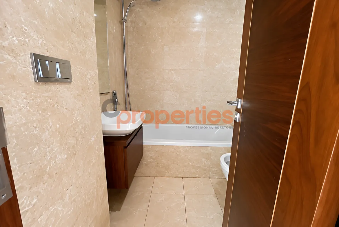 Apartment for Sale in Saifi Village