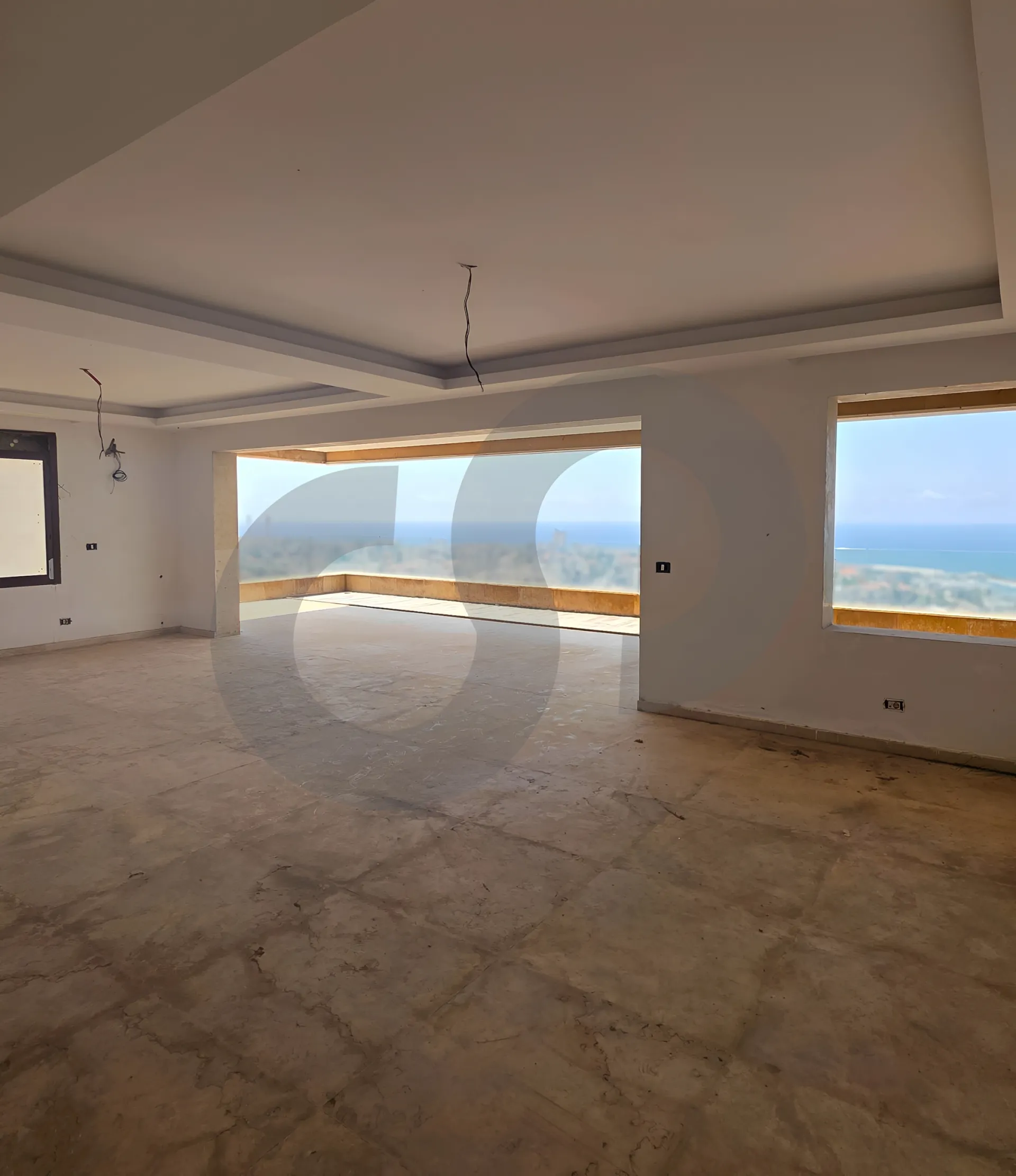 Apartment for Sale in Jounieh - 3 bed, 4 bath