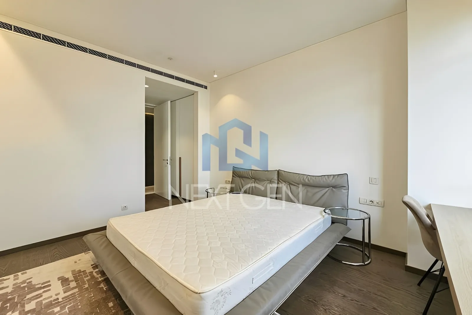 Apartment for Sale in Saifi Village