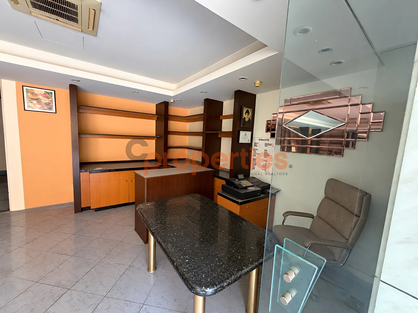 Shop for Sale in Achrafieh