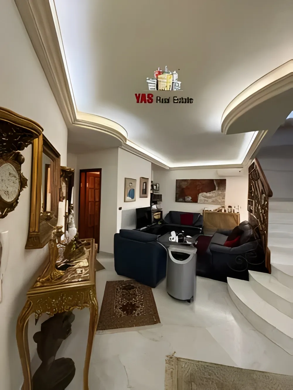 Apartment for Sale in Ballouneh - 4 bed, 4 bath