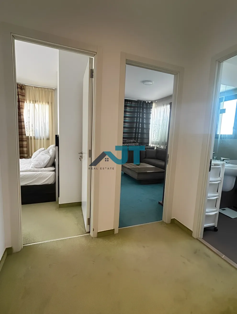 Apartment for Sale in Achrafieh - 2 bed, 2 bath