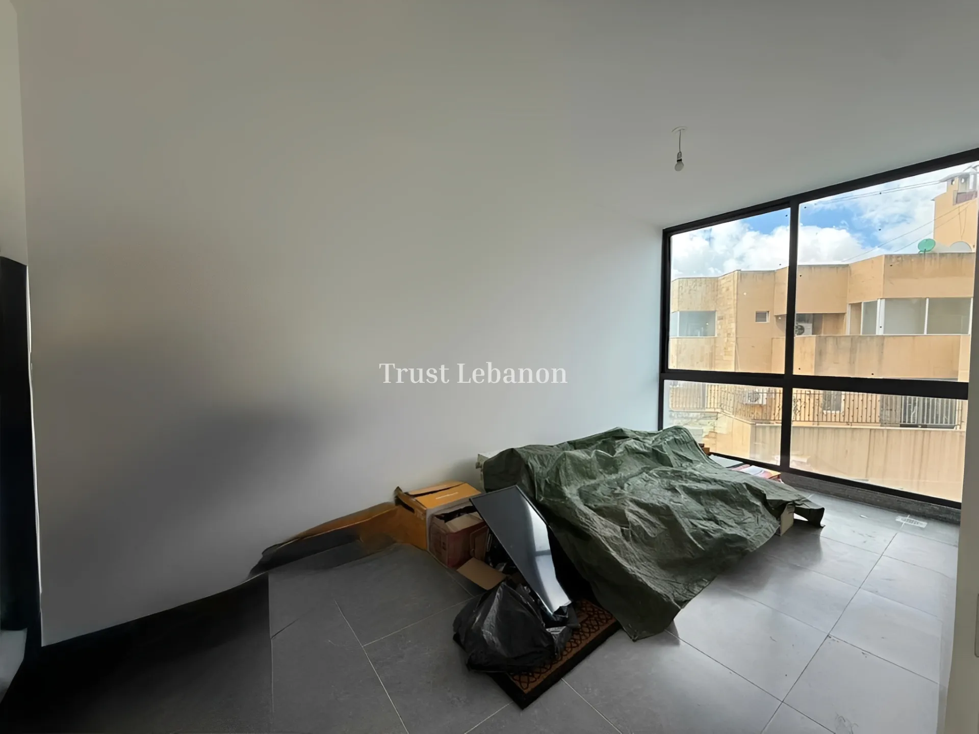 Office for rent in Beit Meri, Lebanon