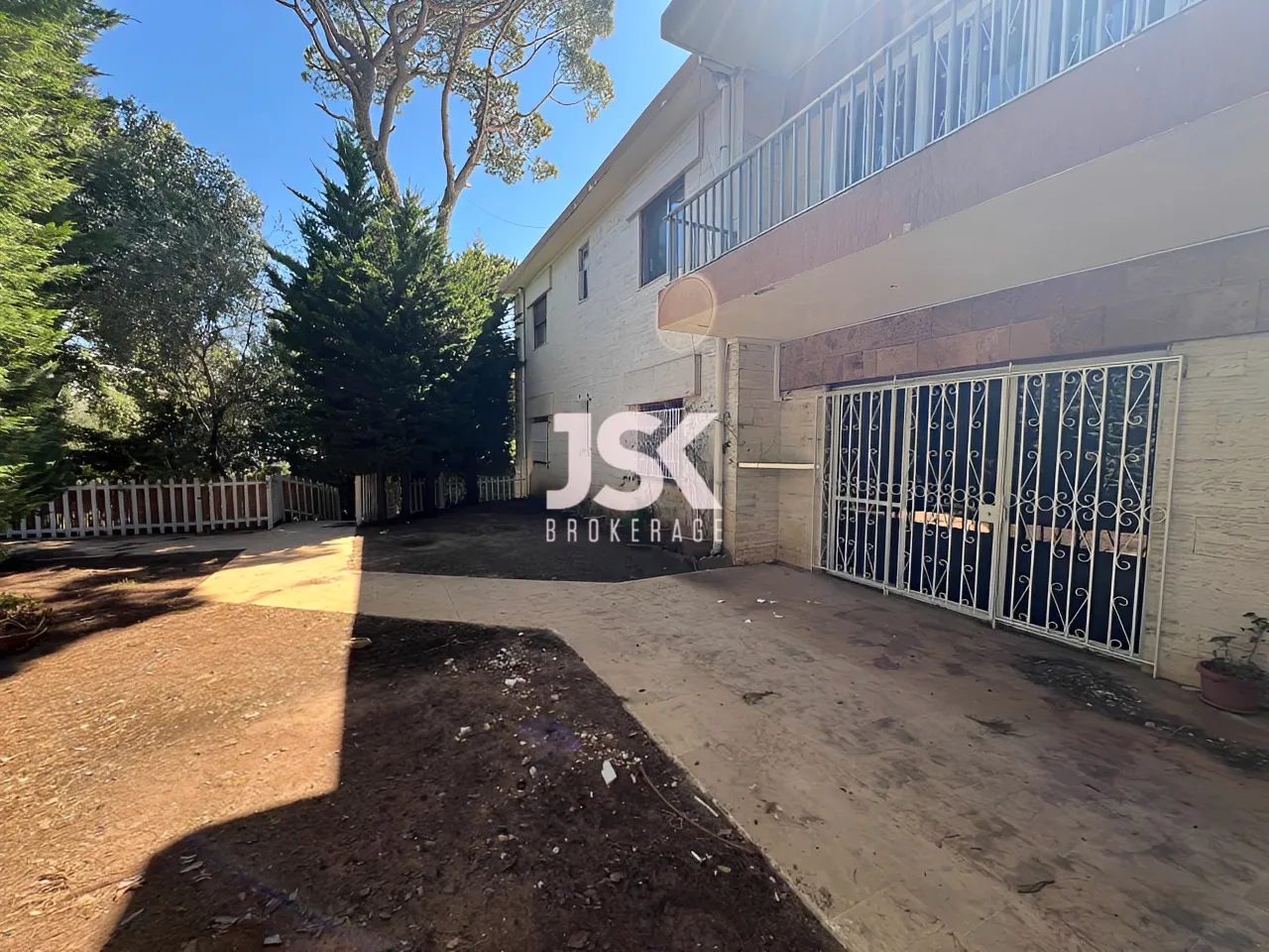 Villa for Sale in Baabdat