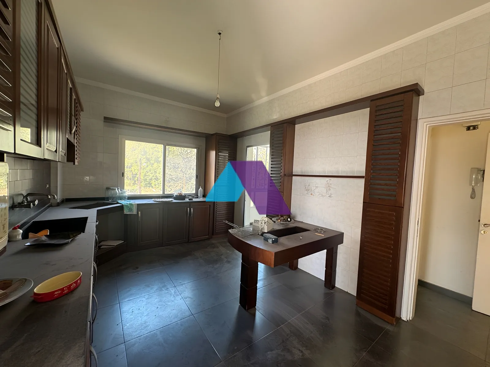 Apartment for Sale in Adma w Dafnah - 3 bed, 3 bath