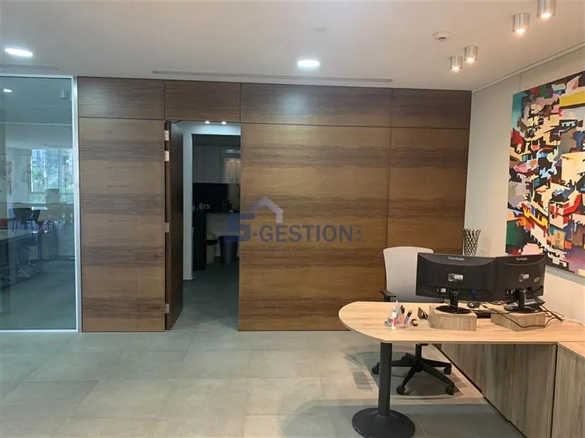 Office for Sale in Horch Tabet