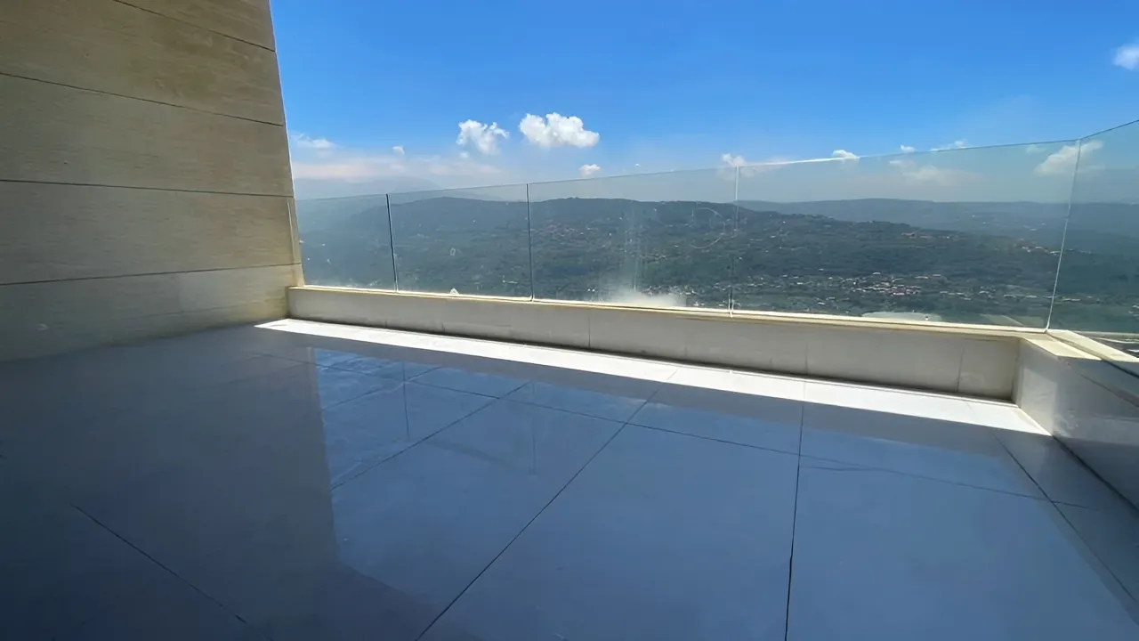 Apartment for Sale in Baabdat