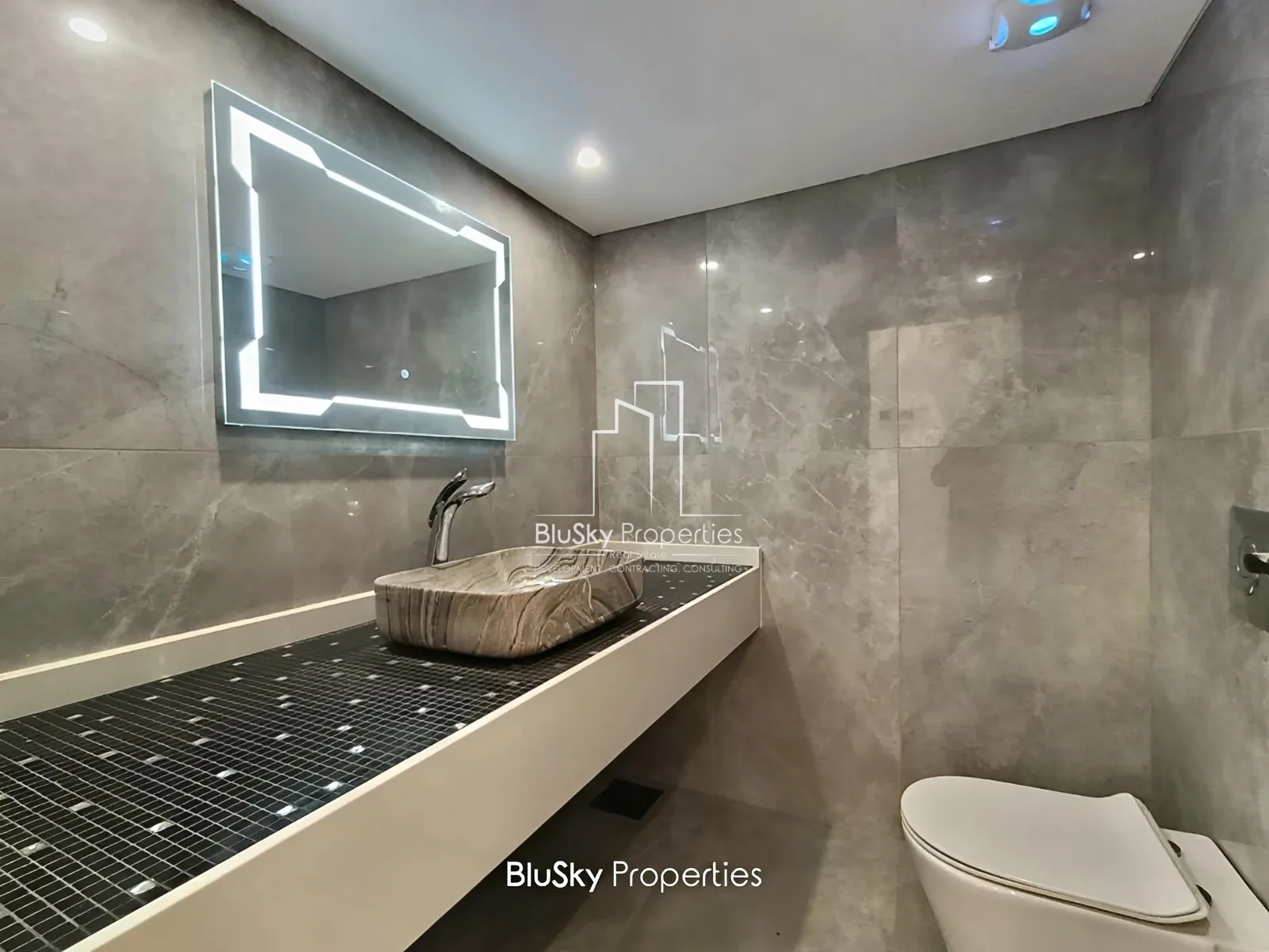 Duplex for Sale in Adma