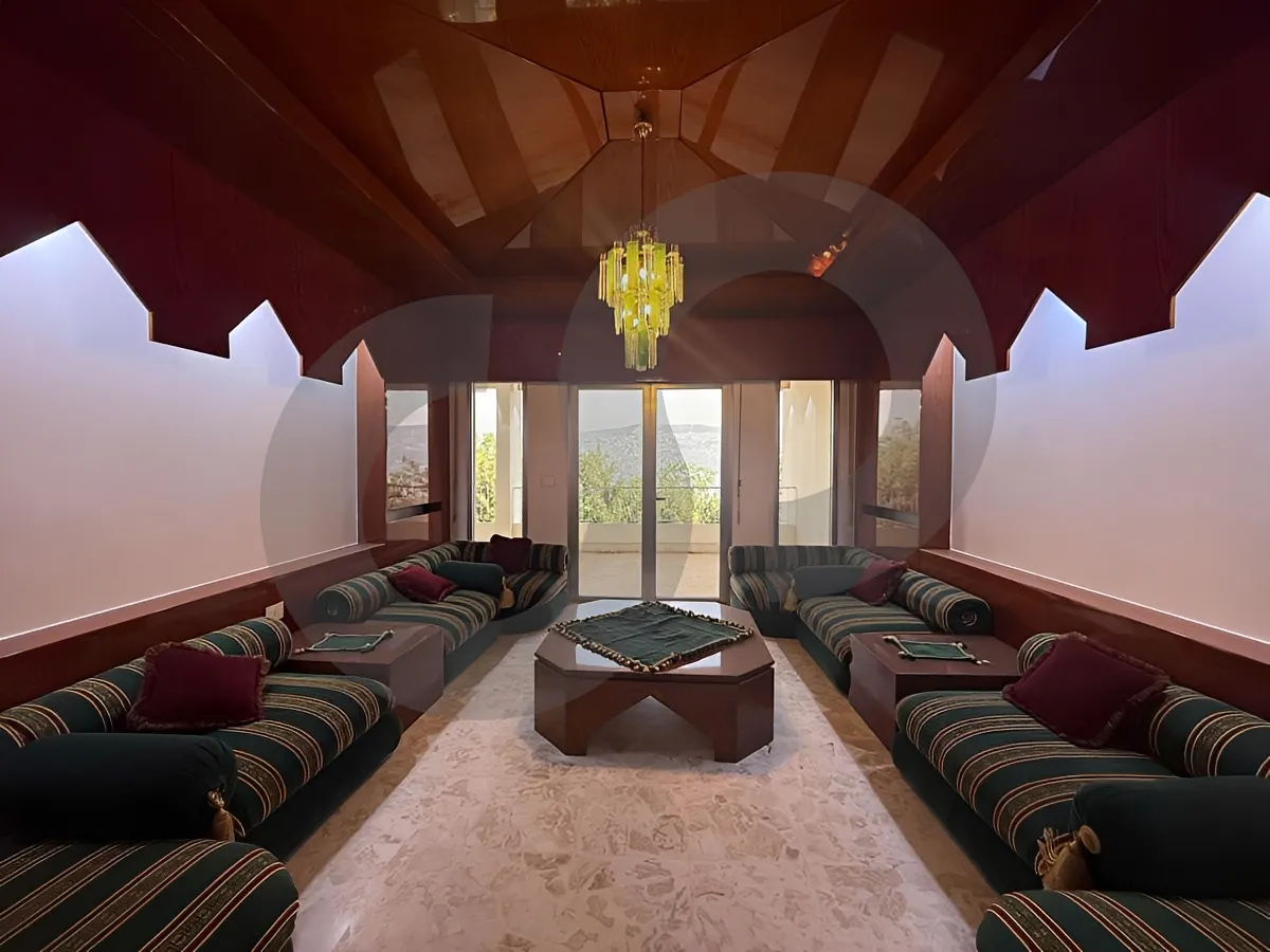 Villa for Sale in Ajaltoun - 8 bed, 6 bath