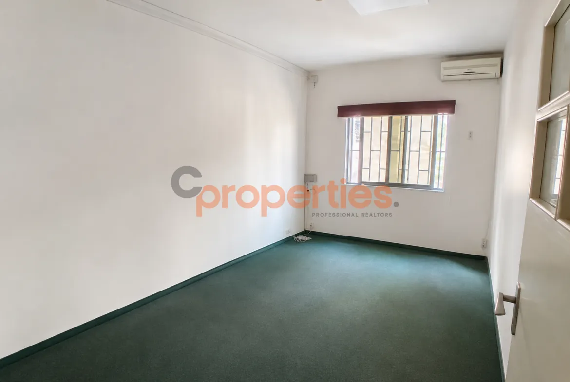 Office for Rent in Dekwaneh