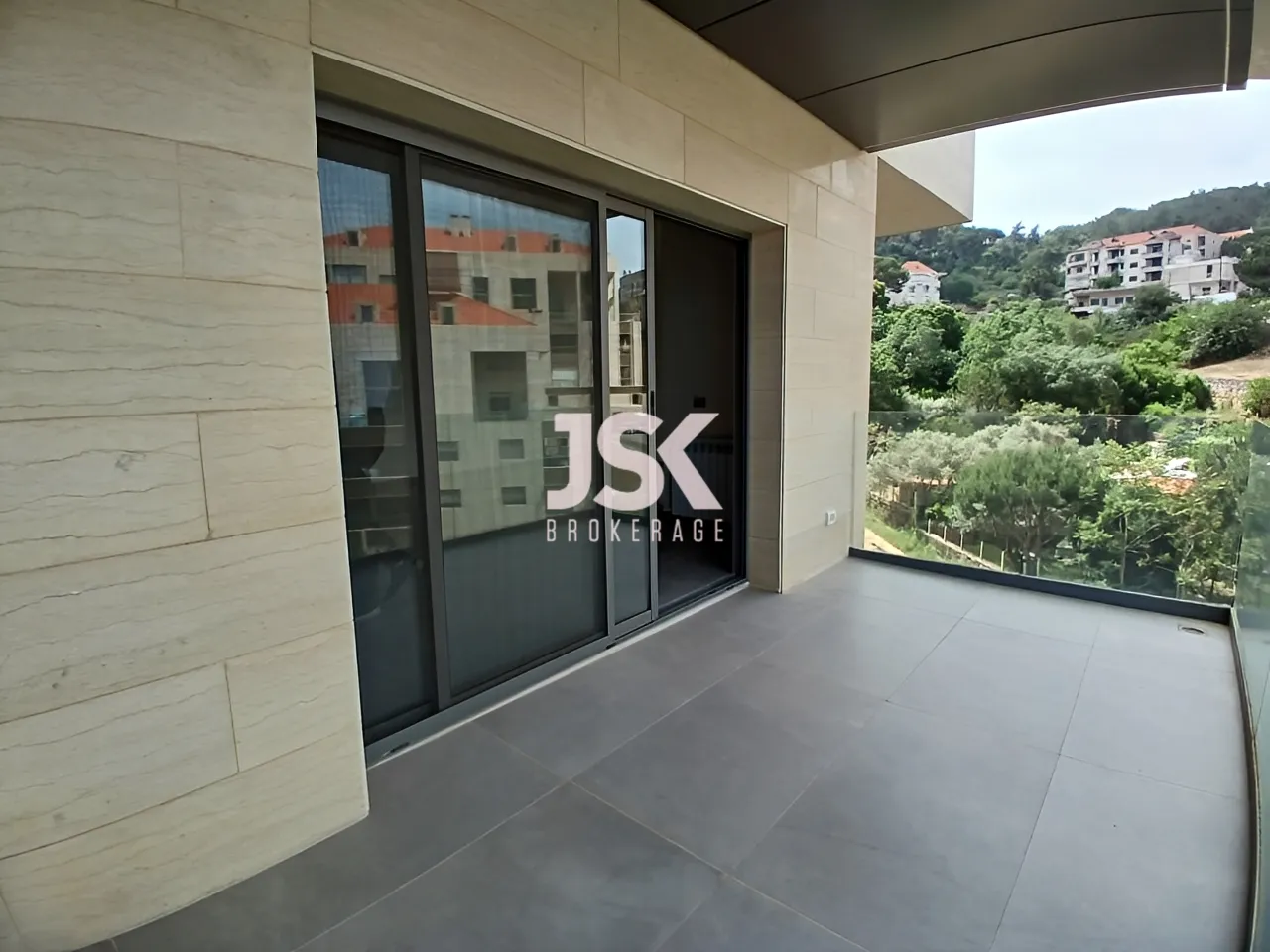 Apartment for Rent in Roumieh