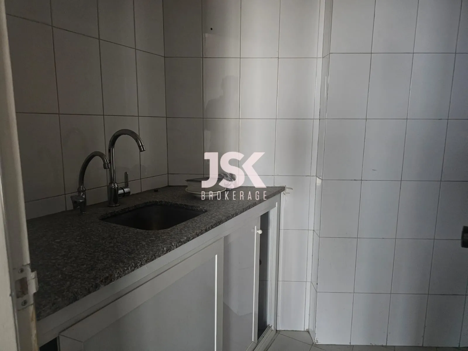 Office for Rent in Jdeideh