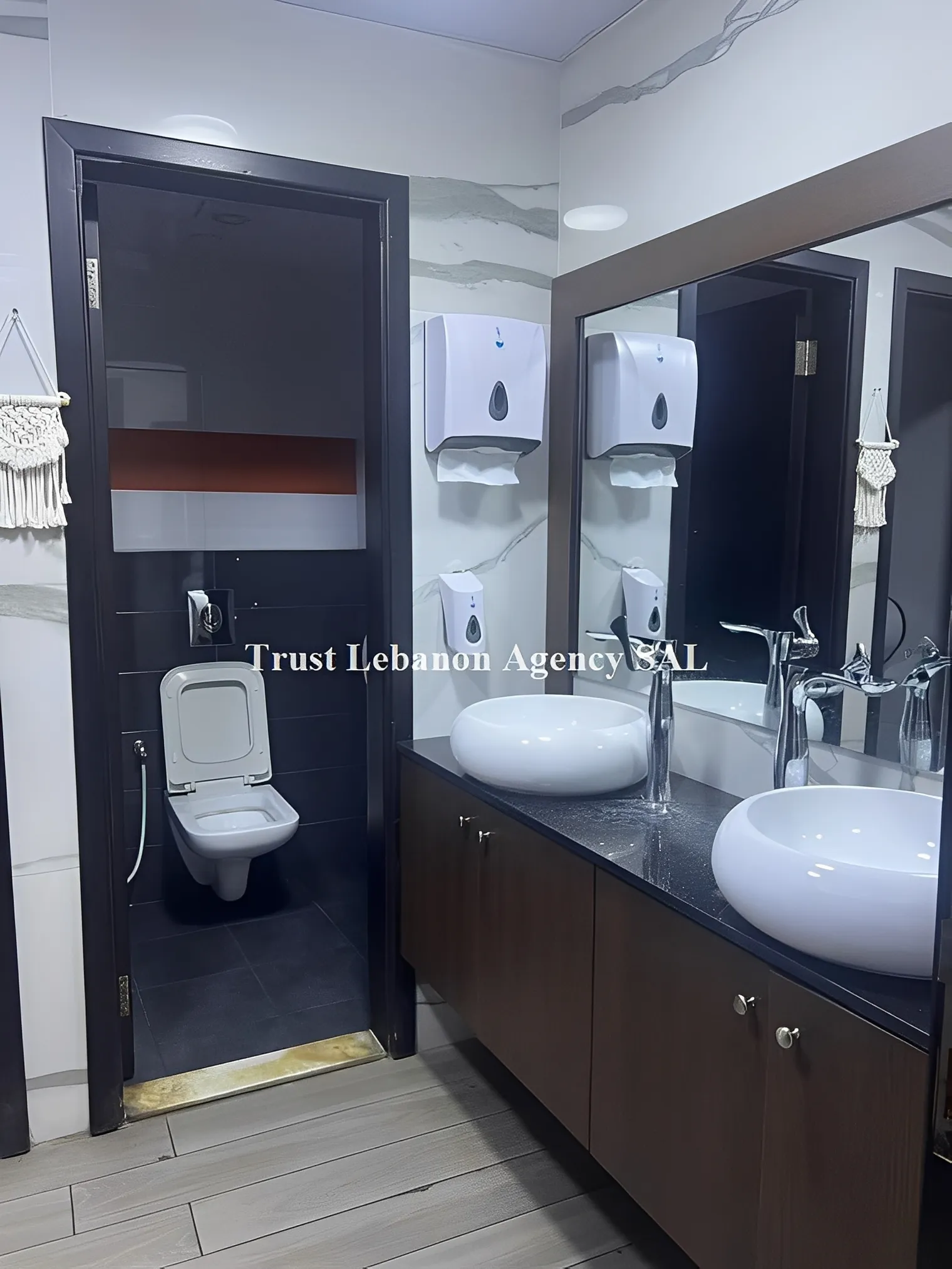 Restaurant for rent in Beirut, Hamra