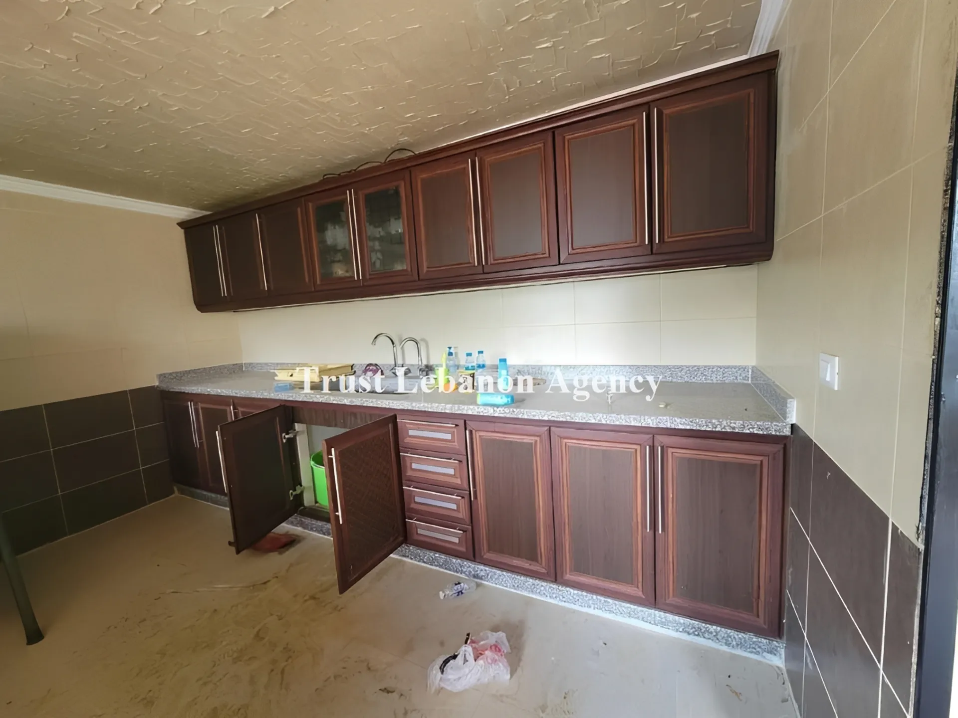 Villa for Sale in Tweity Zahle Lebanon