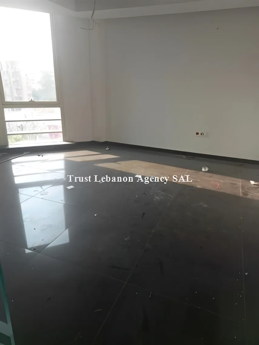 Office For Rent in Beirut, Sanayeh