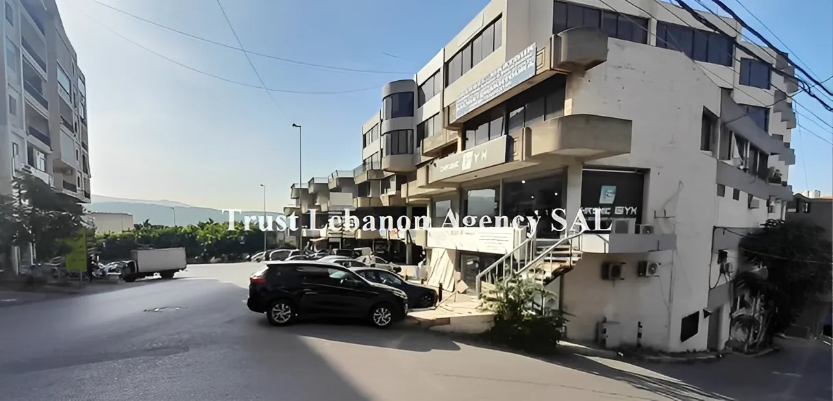 Commercial Property For Sale in Metn, Mansourieh