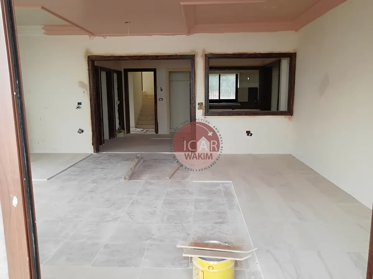 Triplex for Sale in Cornet Chahwan
