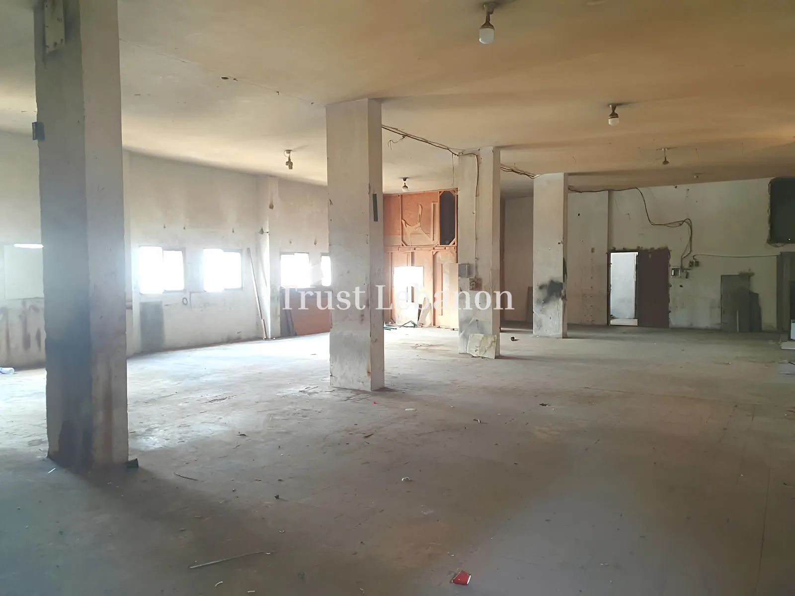 Warehouse for sale in Metn, Sid El Bauchrieh, Lebanon