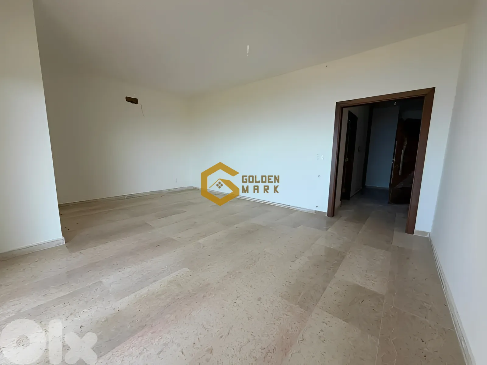 Apartment for Sale in Blat - 3 bed, 3 bath