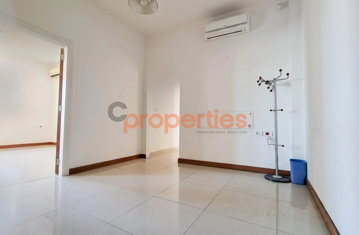 Office for Rent in Achrafieh