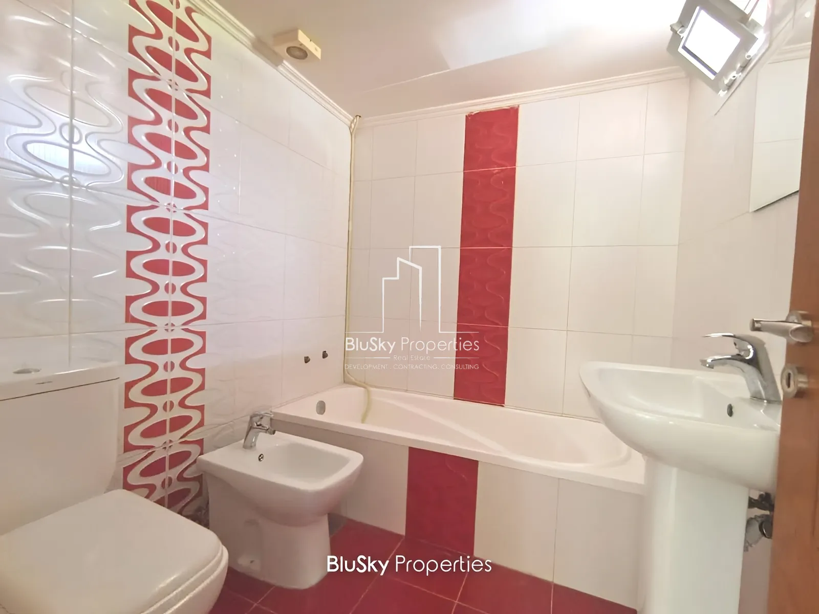 Apartment for Sale in Kfarhbeb
