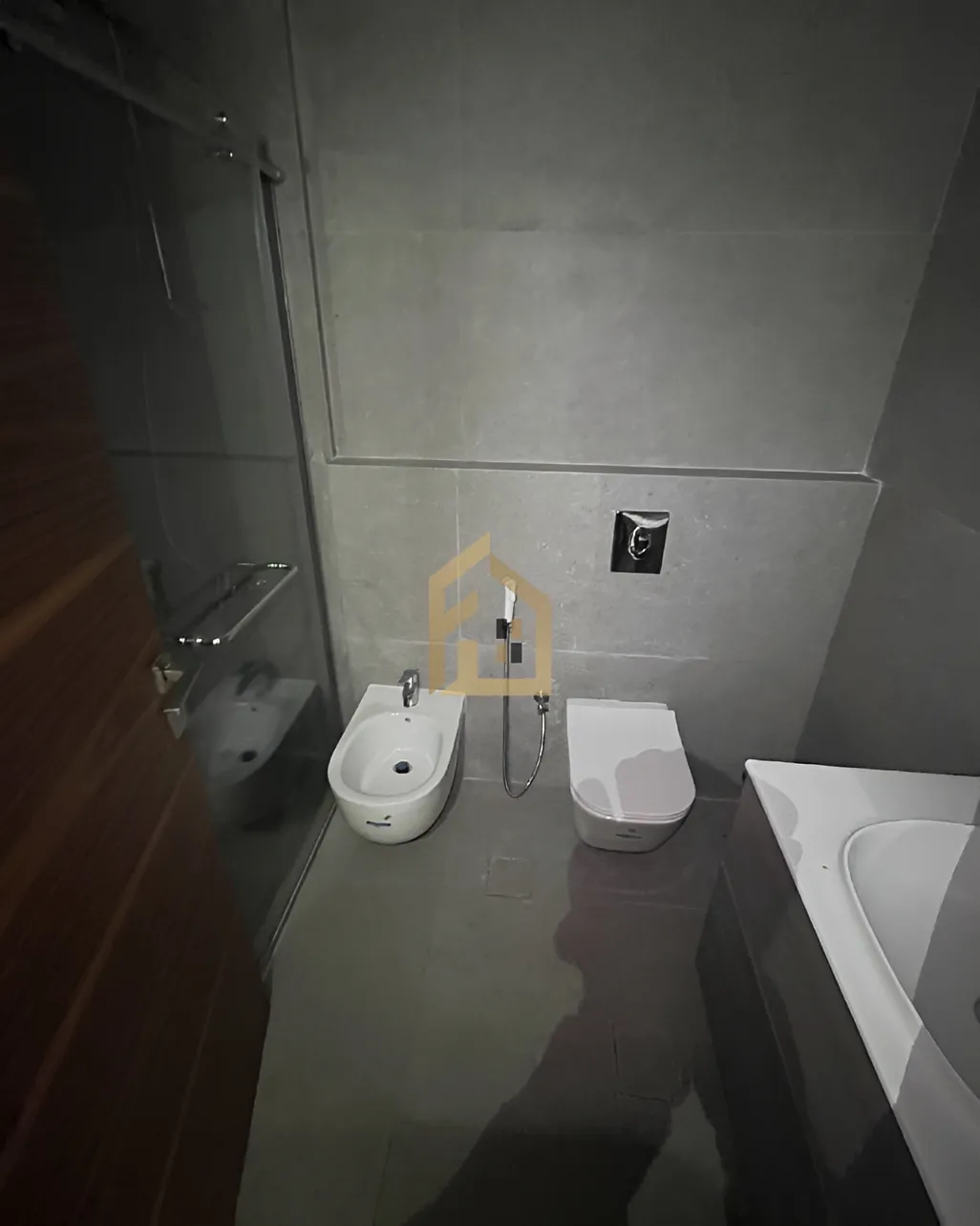 Apartment for sale in Raoucheh, Beirut, Lebanon