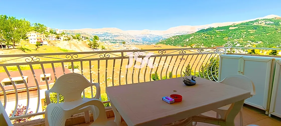 Chalet for sale in Faitroun