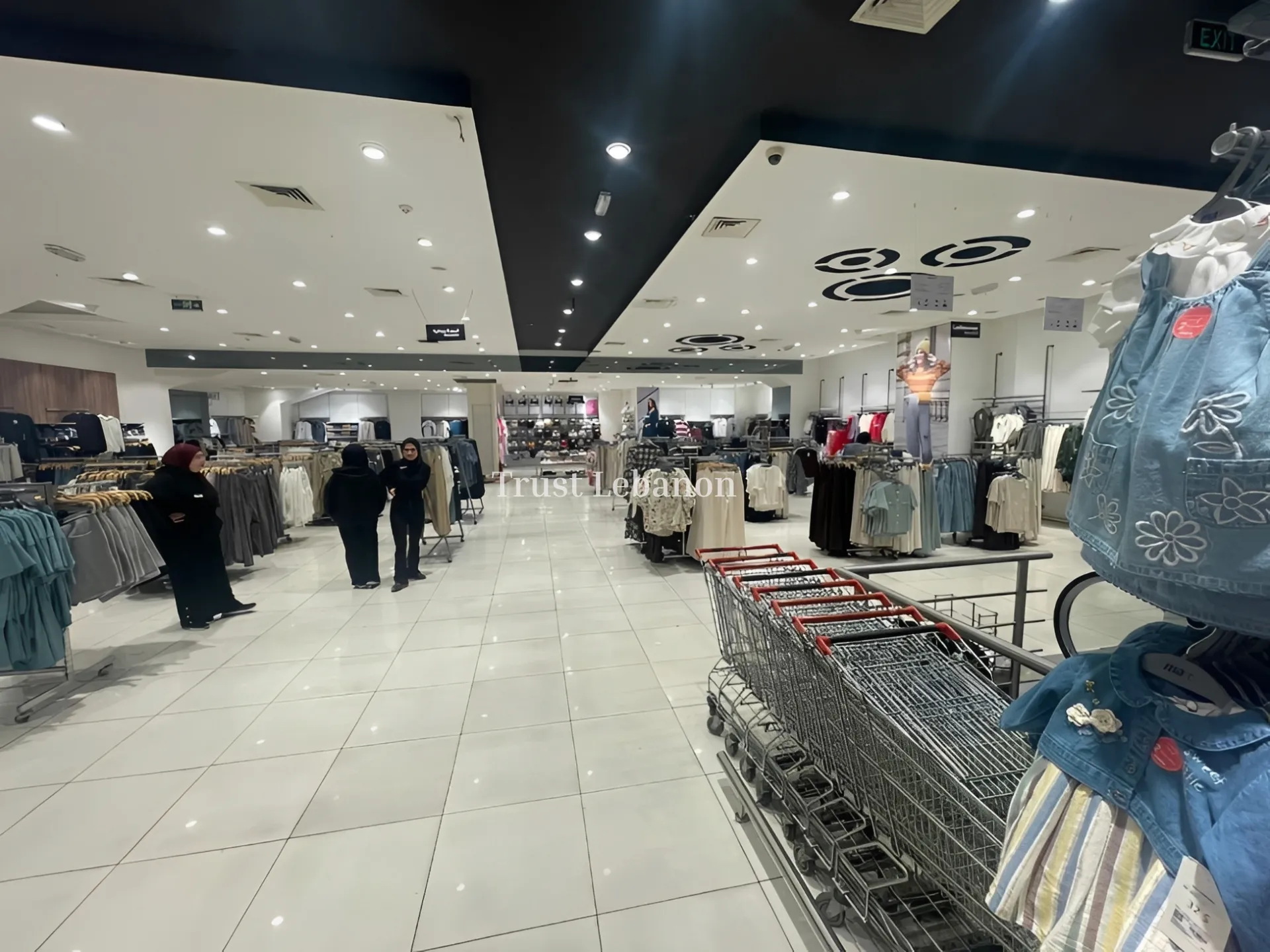 Showroom for rent in Hamra, Beirut, Lebanon