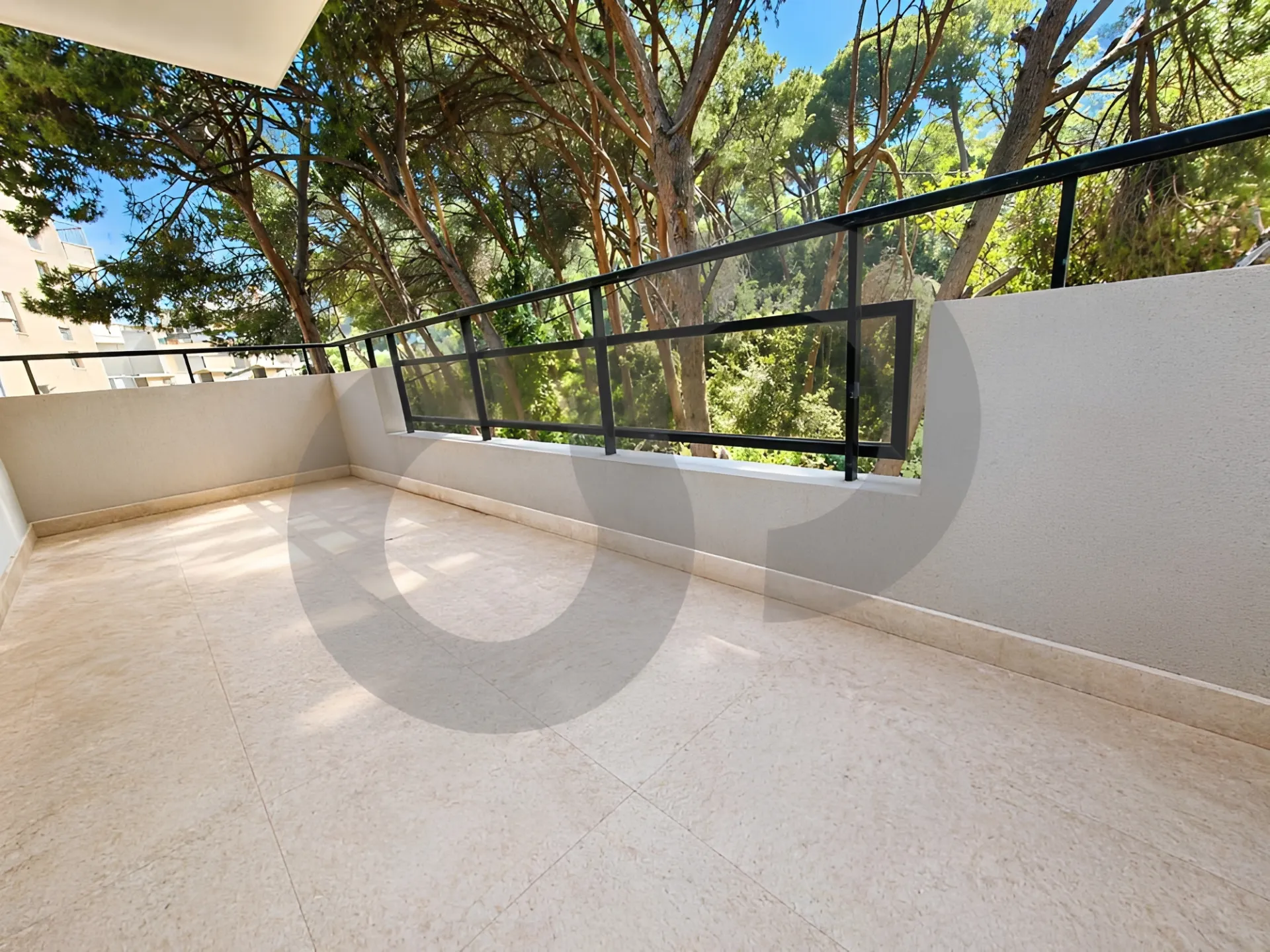 Apartment for Sale in Ain Saadeh