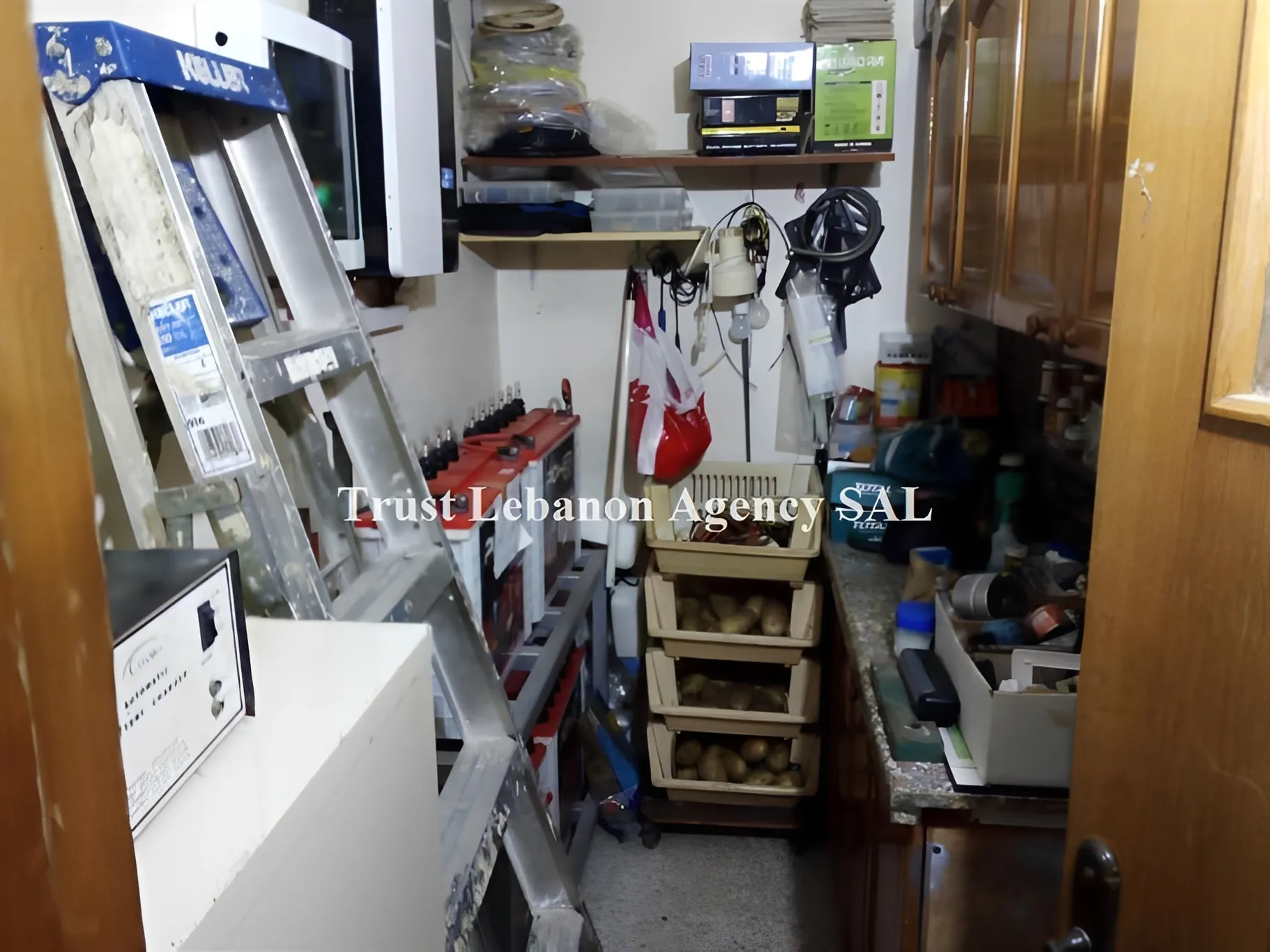 Apartment for Sale in Alay Aramoun Lebanon - 4 bed, 4 bath
