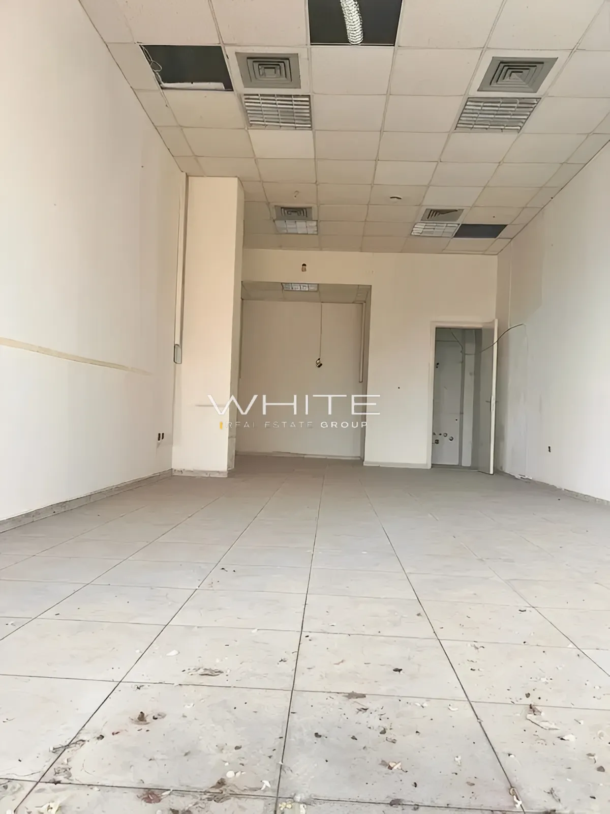 Shop For Rent in Achrafieh